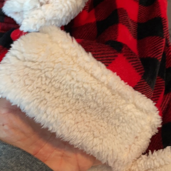 Buffalo Plaid Robe - Picture 4 of 4